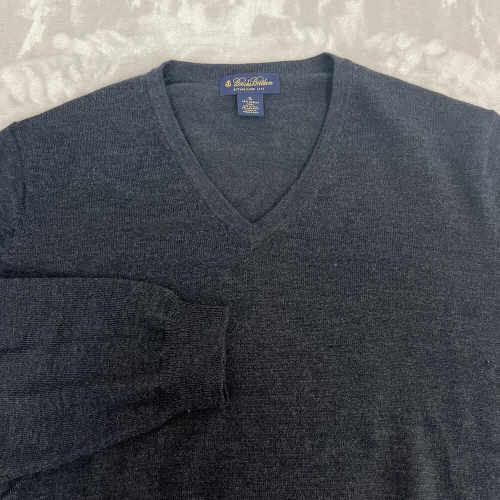 VTG Brooks Brothers Sweater Mens XL Grey Merino Wool Stretch V Neck Academia Y2K